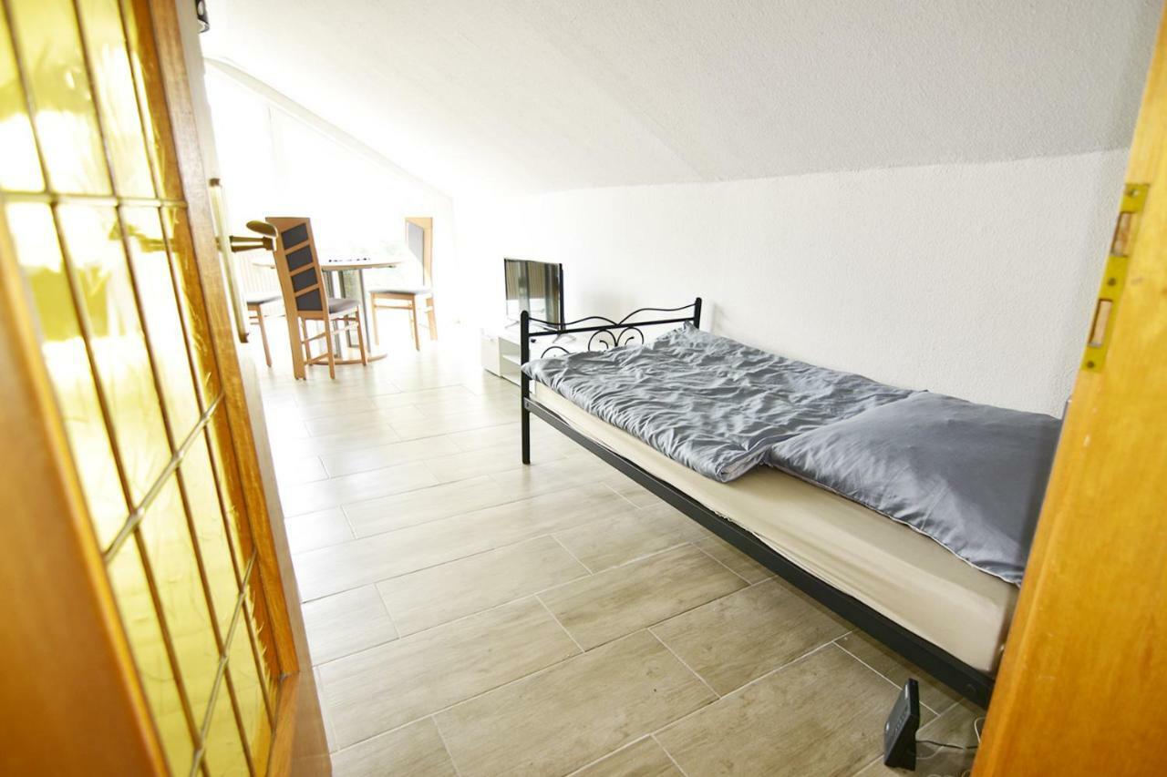Apartment Koeln Porz Habitación foto